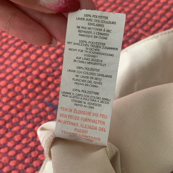 PRETTYLITTLETHING SIZE 10 Beige High-waist Cargo Shorts - Picture 9 of 9